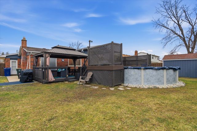 6622 Carriage Hills Drive, Canton, MI 48187