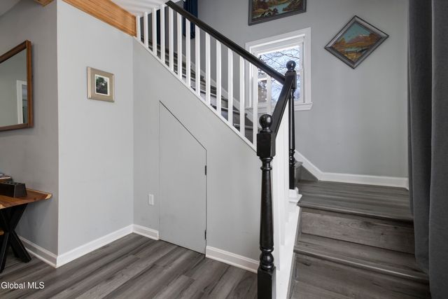 210 Hatchery Road, Moreau, NY 12831