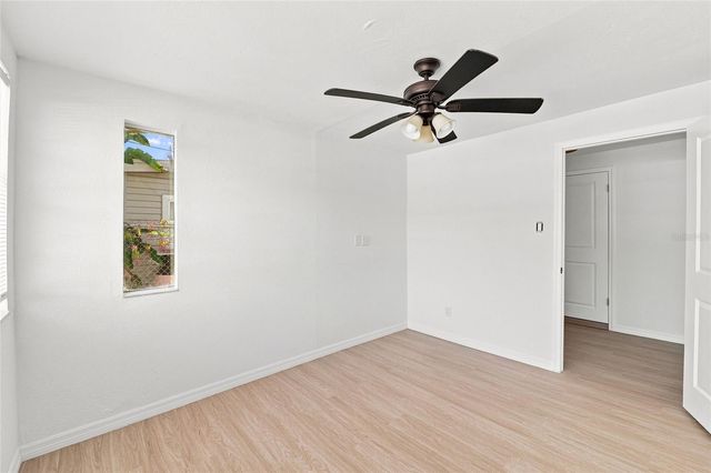4009 E POWHATAN AVENUE, Tampa, FL 33610