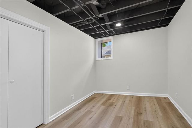 1243 S Mccoy Street, Independence, MO 64055