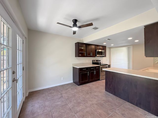 11927 Dawnhaven St., San Antonio, TX 78249