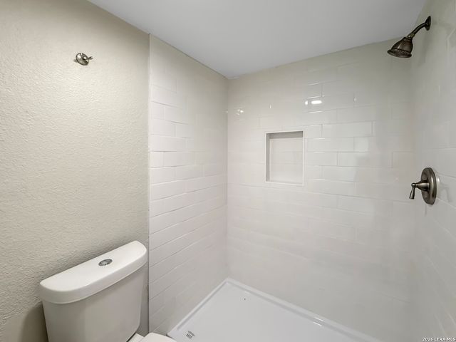 11927 Dawnhaven St., San Antonio, TX 78249