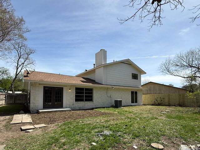 11927 Dawnhaven St., San Antonio, TX 78249