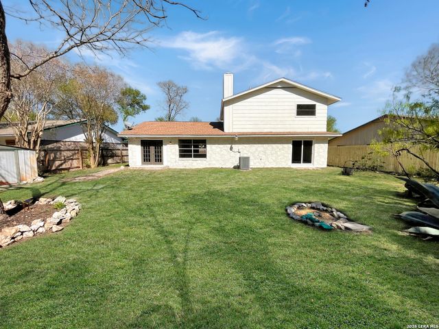 11927 Dawnhaven St., San Antonio, TX 78249