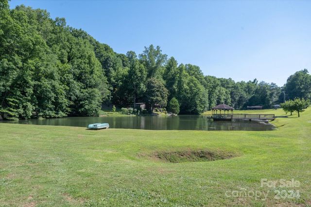 99999 Goose Creek Off Road, Marion, NC 28752