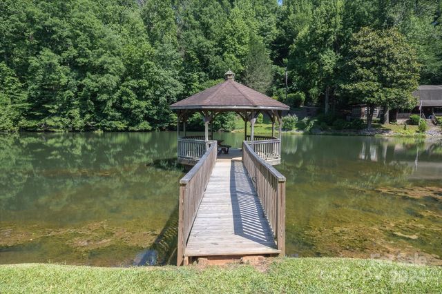 99999 Goose Creek Off Road, Marion, NC 28752