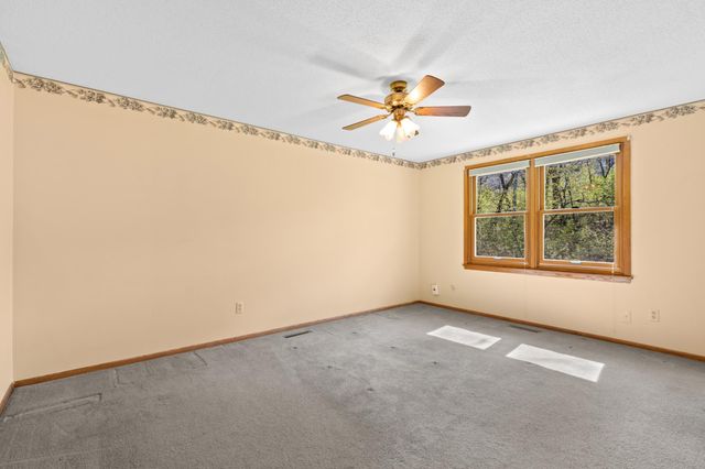2110 Valkyrie Drive NW, Rochester, MN 55901