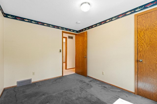 2110 Valkyrie Drive NW, Rochester, MN 55901