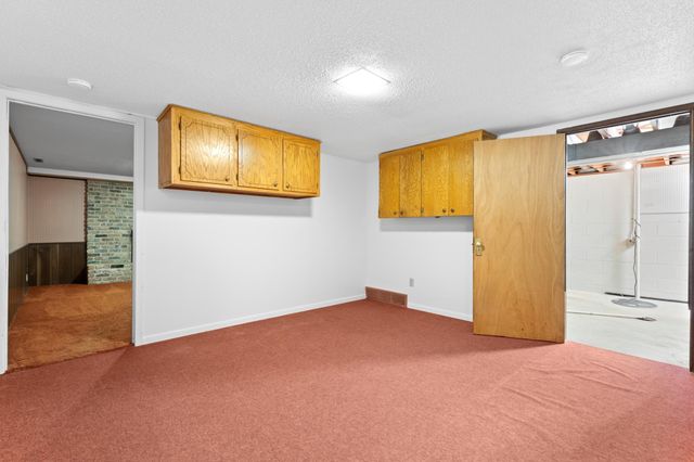 2110 Valkyrie Drive NW, Rochester, MN 55901