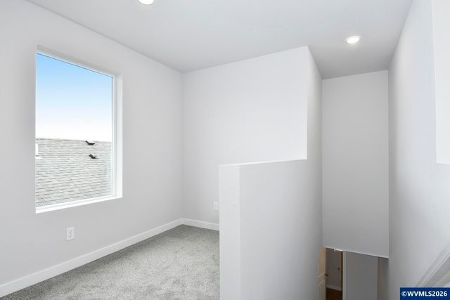 1343 Owl Av, Woodburn, OR 97071