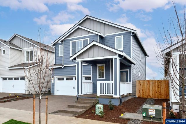 1343 Owl Av, Woodburn, OR 97071