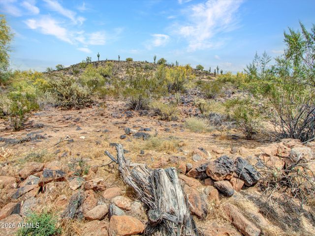 2238 E Heston Drive, Phoenix, AZ 85024