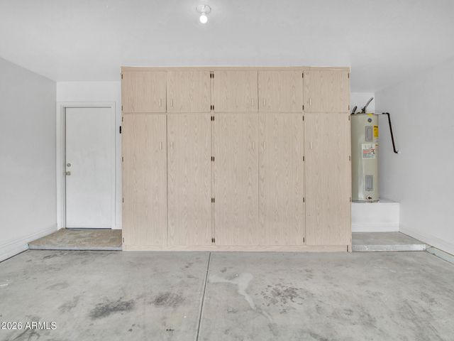 2238 E Heston Drive, Phoenix, AZ 85024