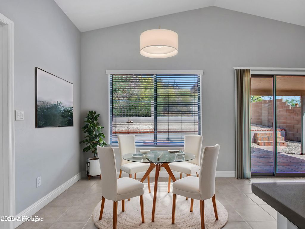 Image 17 of property listing at 2238 E Heston Drive, Phoenix, AZ 85024