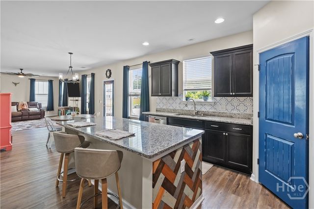 79 Winslow Circle, Savannah, GA 31407