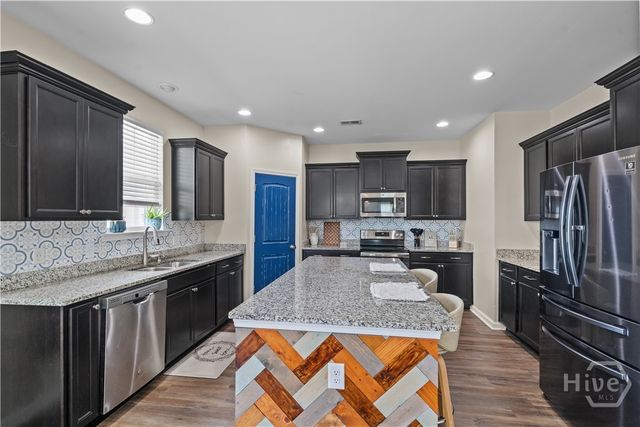 79 Winslow Circle, Savannah, GA 31407
