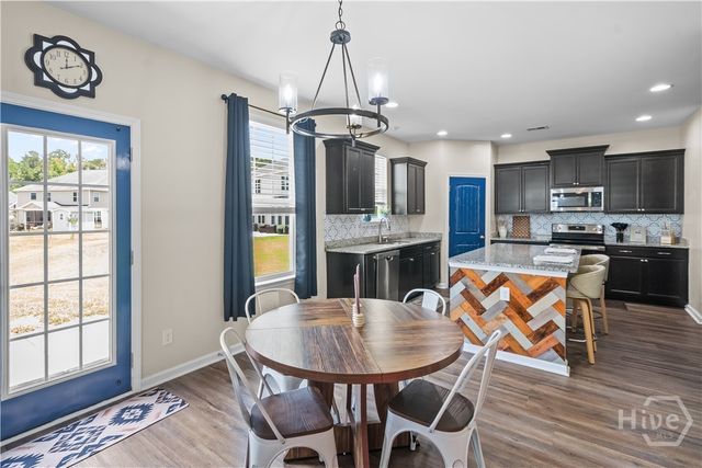 79 Winslow Circle, Savannah, GA 31407