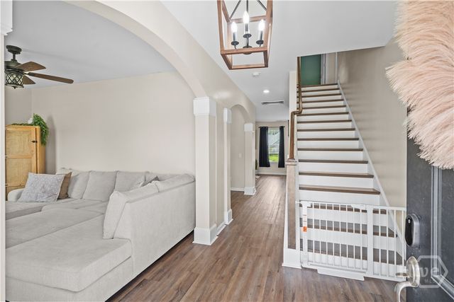 79 Winslow Circle, Savannah, GA 31407
