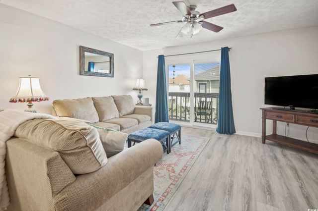 816 9th Ave S Apt 201C, North Myrtle Beach, SC 29582