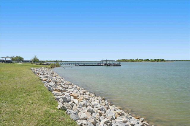 3800 Monterrey Circle, The Colony, TX 75056