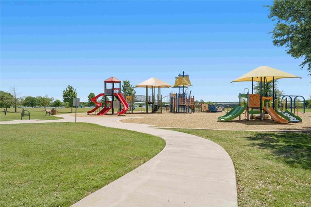 3800 Monterrey Circle, The Colony, TX 75056