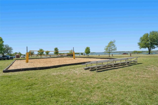 3800 Monterrey Circle, The Colony, TX 75056