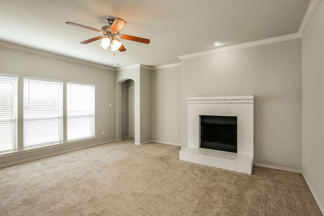 1921 Bay Laurel Drive, Weatherford, TX 76086