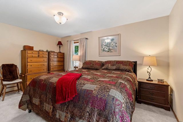 242 N CLINTON AVENUE, Clintonville, WI 54929