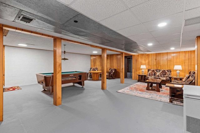 242 N CLINTON AVENUE, Clintonville, WI 54929