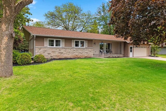 242 N CLINTON AVENUE, Clintonville, WI 54929