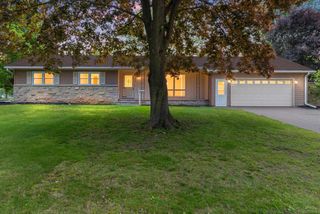 242 N CLINTON AVENUE, Clintonville, WI 54929