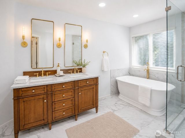 2828 19th Avenue Ct NW, Gig Harbor, WA 98335