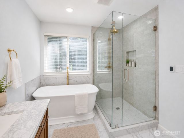2828 19th Avenue Ct NW, Gig Harbor, WA 98335