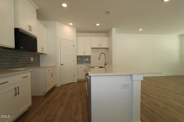 2921 Spring Manor Way, Garner, NC 27529