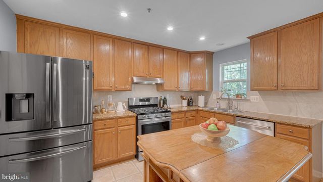 125 EMORY WOODS CT, Gaithersburg, MD 20877