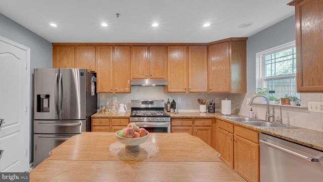 125 EMORY WOODS CT, Gaithersburg, MD 20877