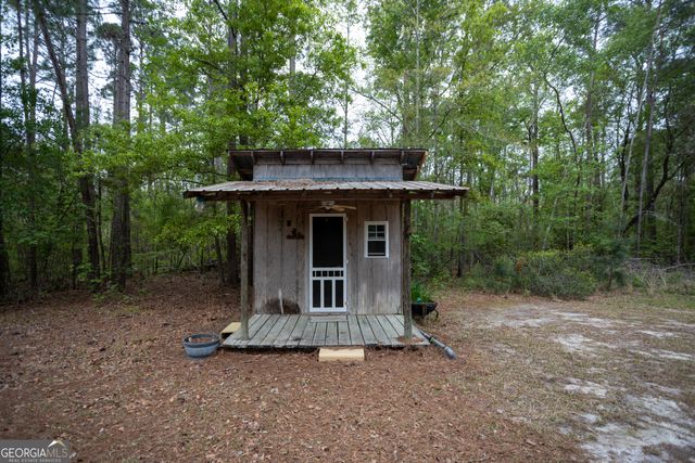 8433 Banks Dairy Road, Statesboro, GA 30458