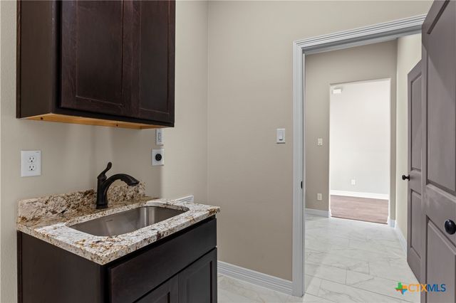 2136 Oak Draw Court, Belton, TX 76513