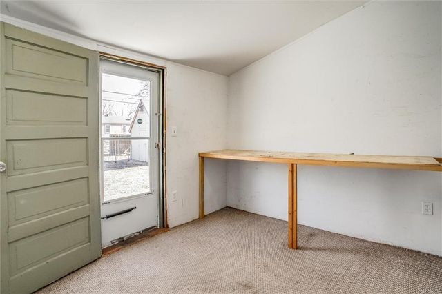 304 S Central Street, Olathe, KS 66061