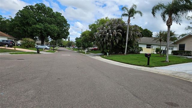 2626 WENDOVER TERRACE, Palm Harbor, FL 34685