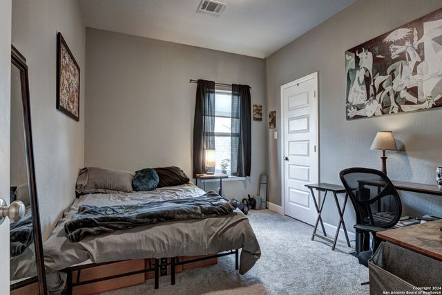 323 SUGARCANE, New Braunfels, TX 78132