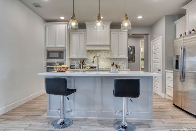 323 SUGARCANE, New Braunfels, TX 78132