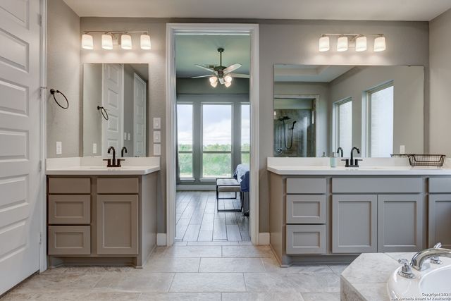 323 SUGARCANE, New Braunfels, TX 78132