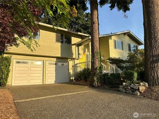 15667 SE Fairwood Boulevard, Renton, WA 98058