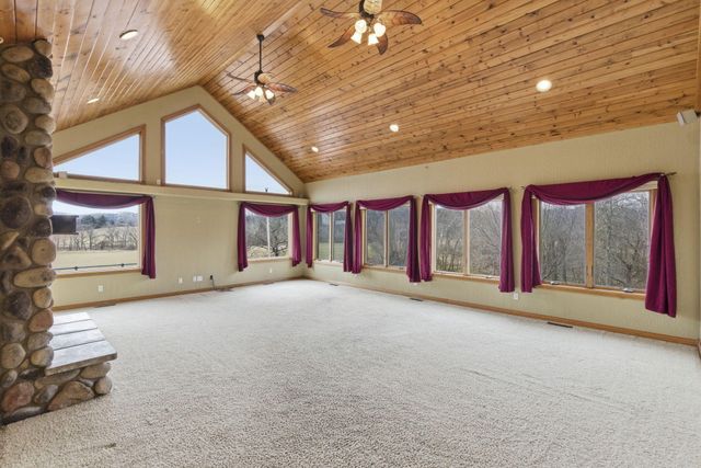 4052 Flat Creek Road, Cape Fair, MO 65624