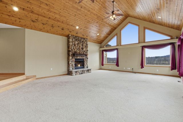 4052 Flat Creek Road, Cape Fair, MO 65624