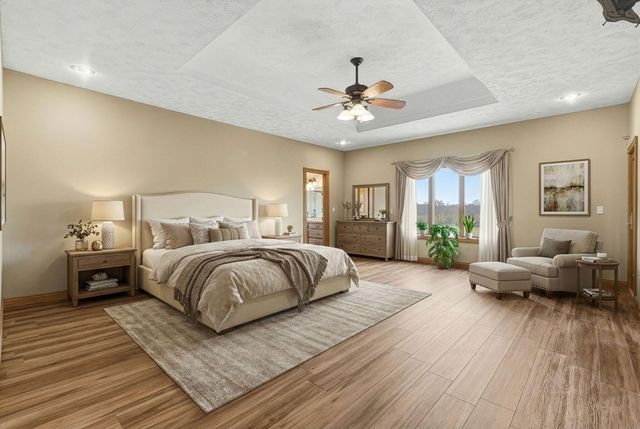 4052 Flat Creek Road, Cape Fair, MO 65624