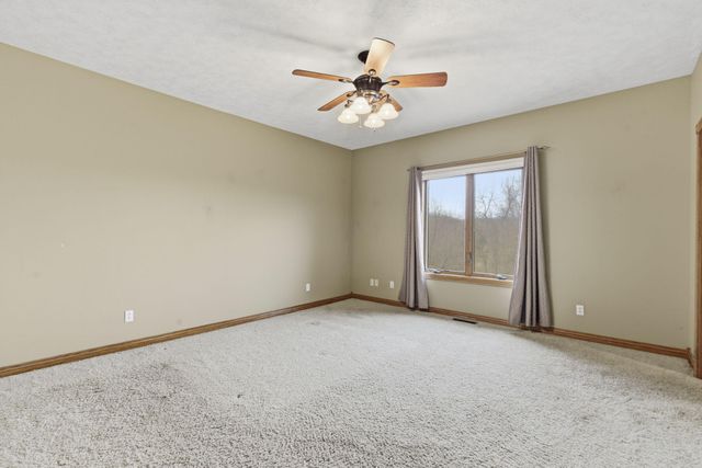 4052 Flat Creek Road, Cape Fair, MO 65624