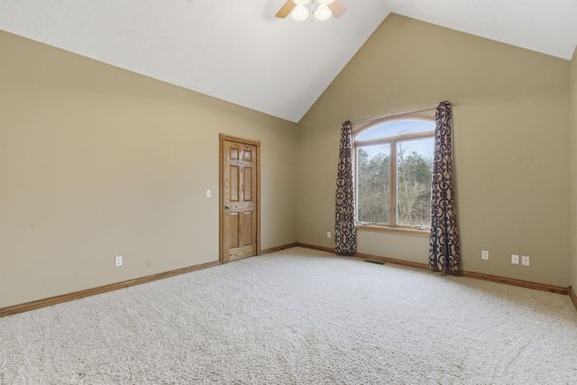 4052 Flat Creek Road, Cape Fair, MO 65624