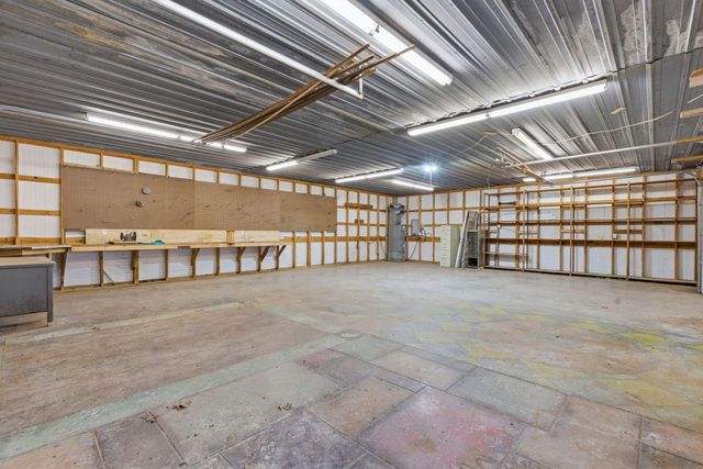 4052 Flat Creek Road, Cape Fair, MO 65624